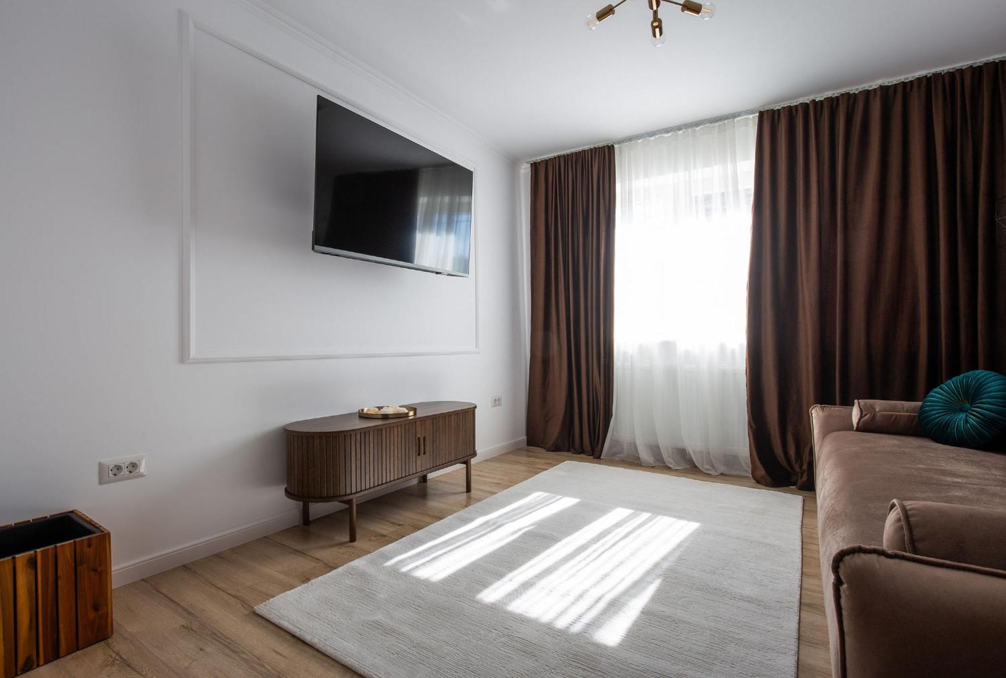 Apartament Victoria サトゥ・マーレ エクステリア 写真